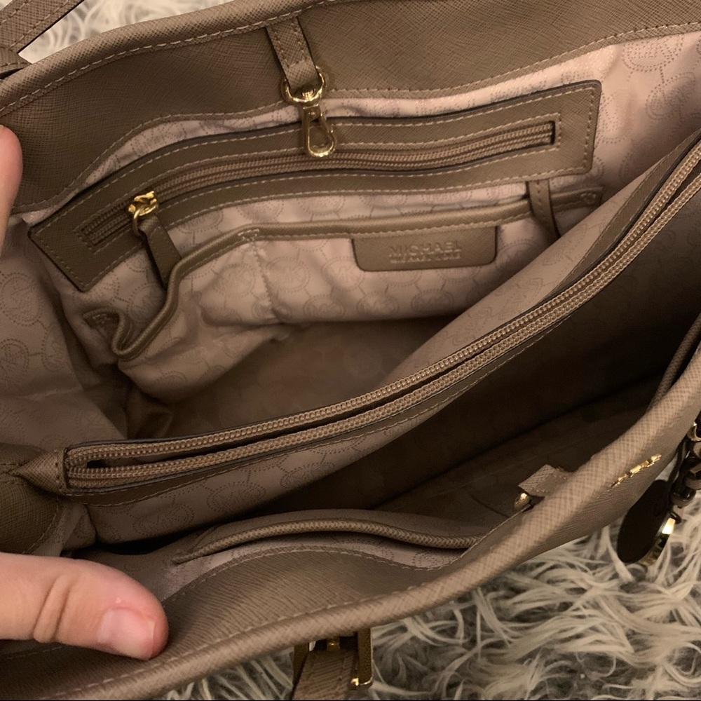 Grey Michel Kors Tote - Picture 7 of 7